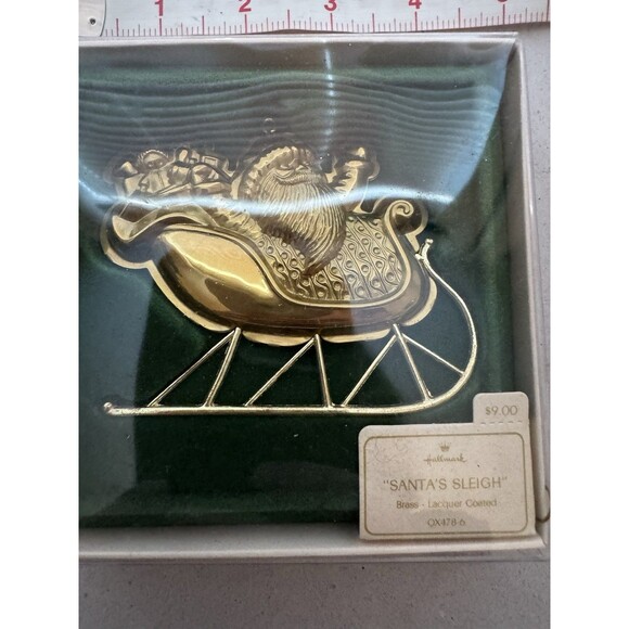 Hallmark Brass Christmas Ornament Santa's Sleigh 1982 Santa Claus Toys Metal - Picture 2 of 7